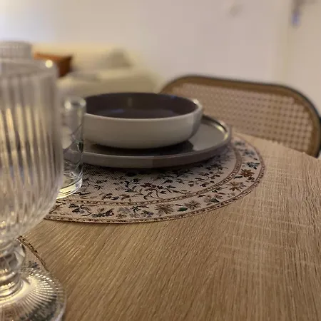 St Louis - Cosy Lit Queen A 5min Du Chateau Apartman *